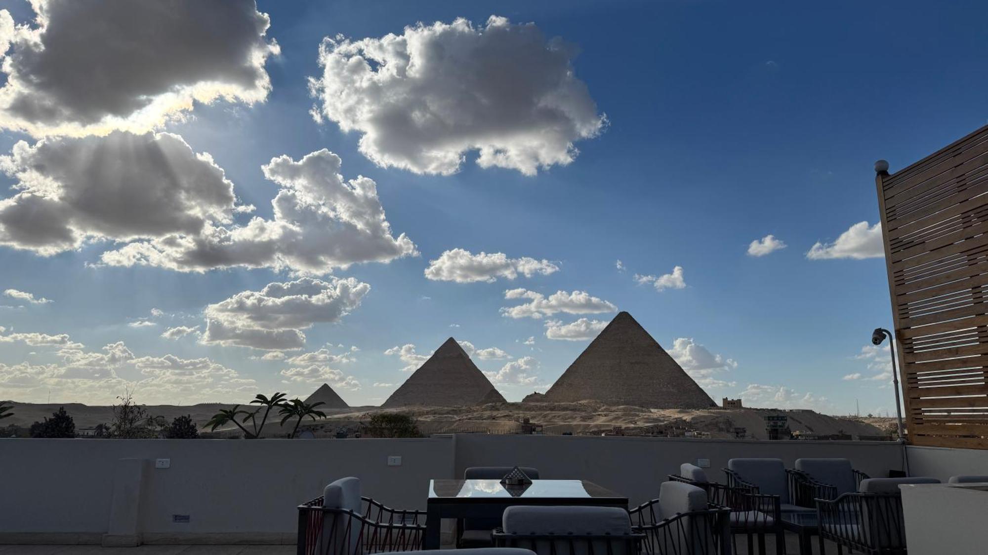 Pyramids Hotel Kafrat al Jabal Exterior photo